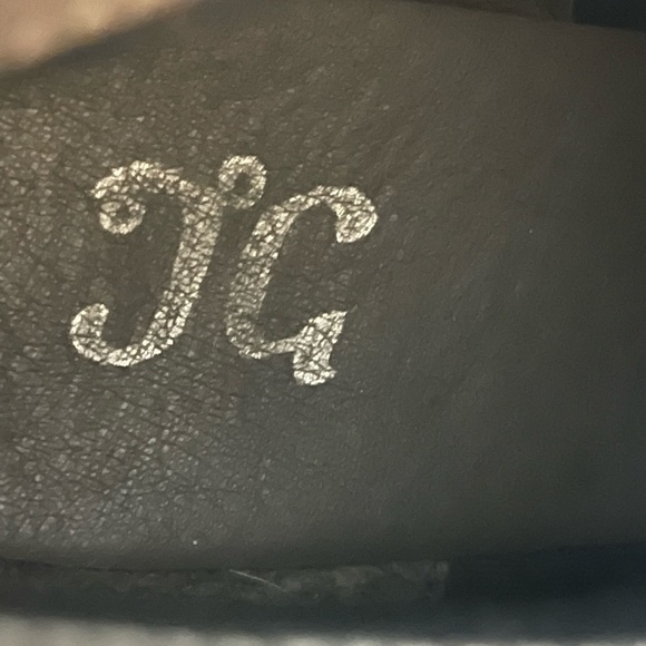 Women’s Booties - Picture 4 of 5